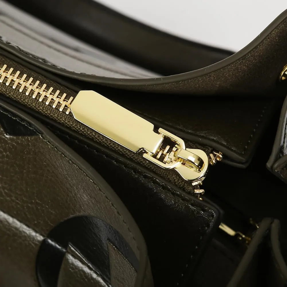 Bucket Bags for Women Floral Embossed Tote Bag Women's Top-handle Handbags Trendy Vintage Vegan Leather Shoulder Bag