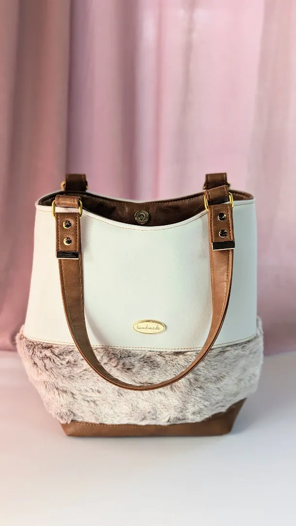 Camden Bucket Bag (Gaudalupe by Shamballa) White