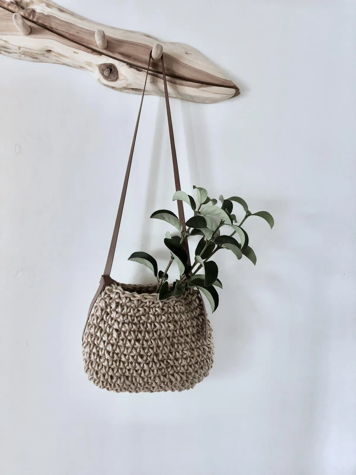 Handmade Natural Fibre Vegan Minimalist Crossbody Handbag