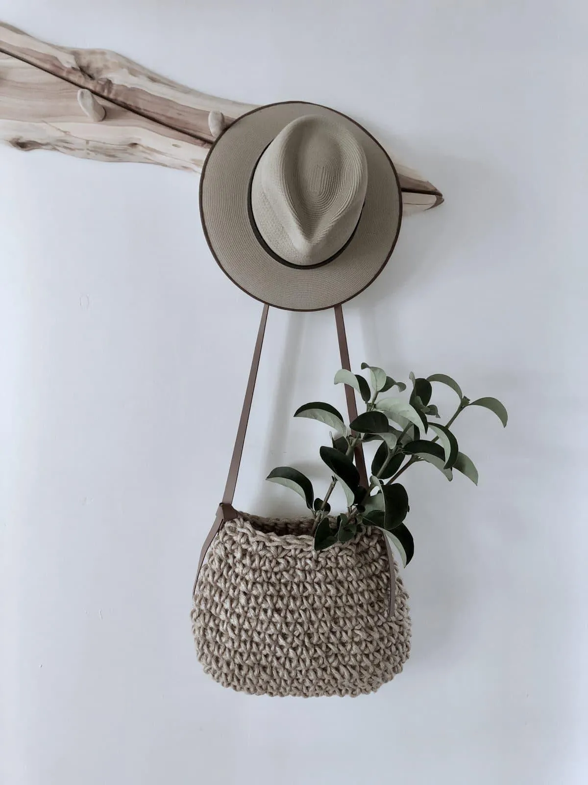 Handmade Natural Fibre Vegan Minimalist Crossbody Handbag