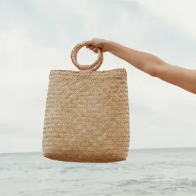 Sun-Seeker Straw Crossbody Beach Bag