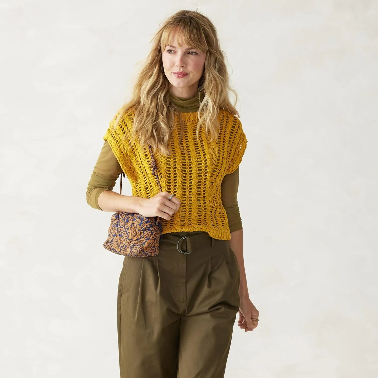 Vera Bradley Featherweight Blake Crossbody